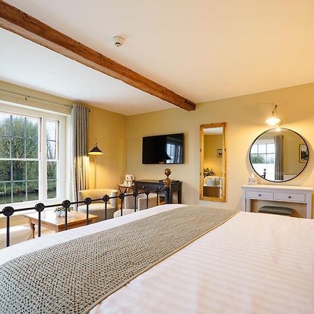 Waveney House Hotel Beccles Esterno foto