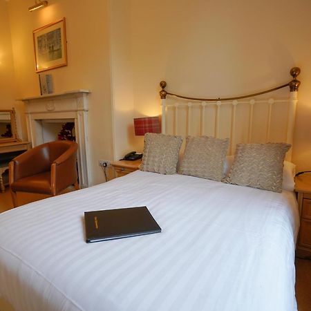 Waveney House Hotel Beccles Esterno foto
