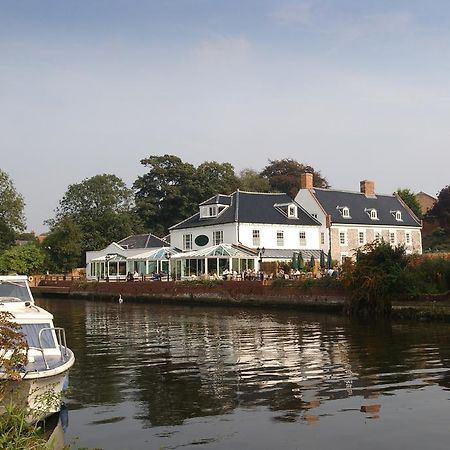 Waveney House Hotel Beccles Esterno foto