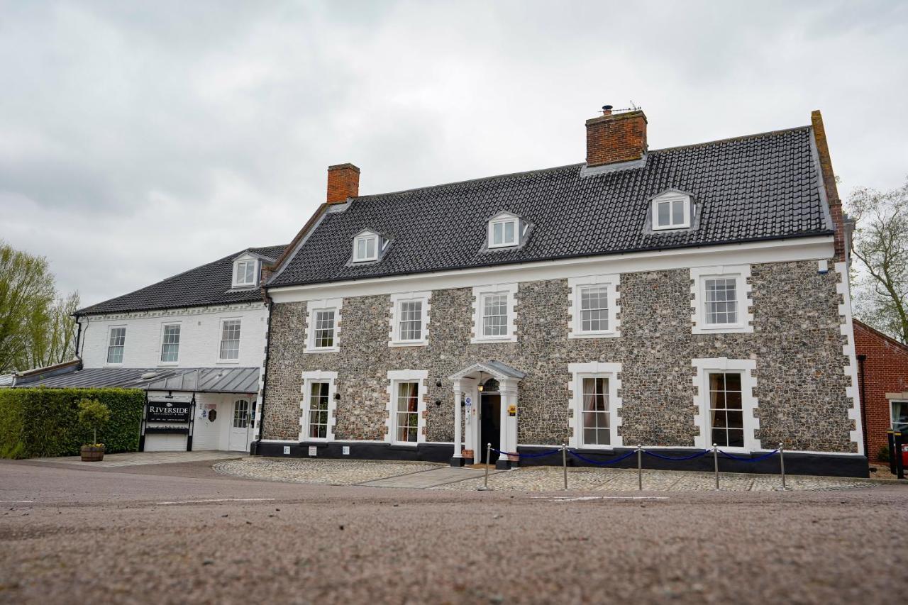 Waveney House Hotel Beccles Esterno foto