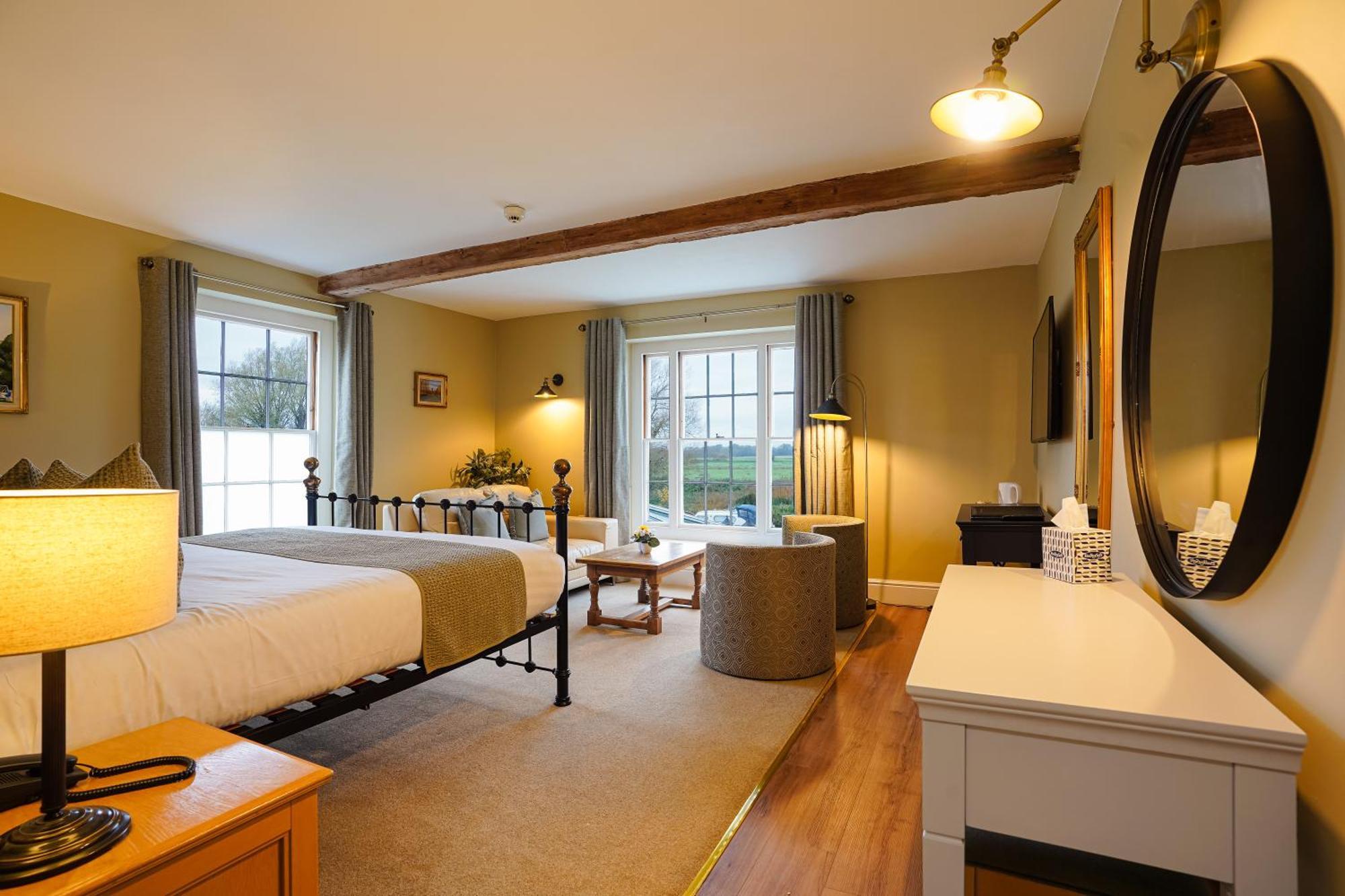 Waveney House Hotel Beccles Esterno foto