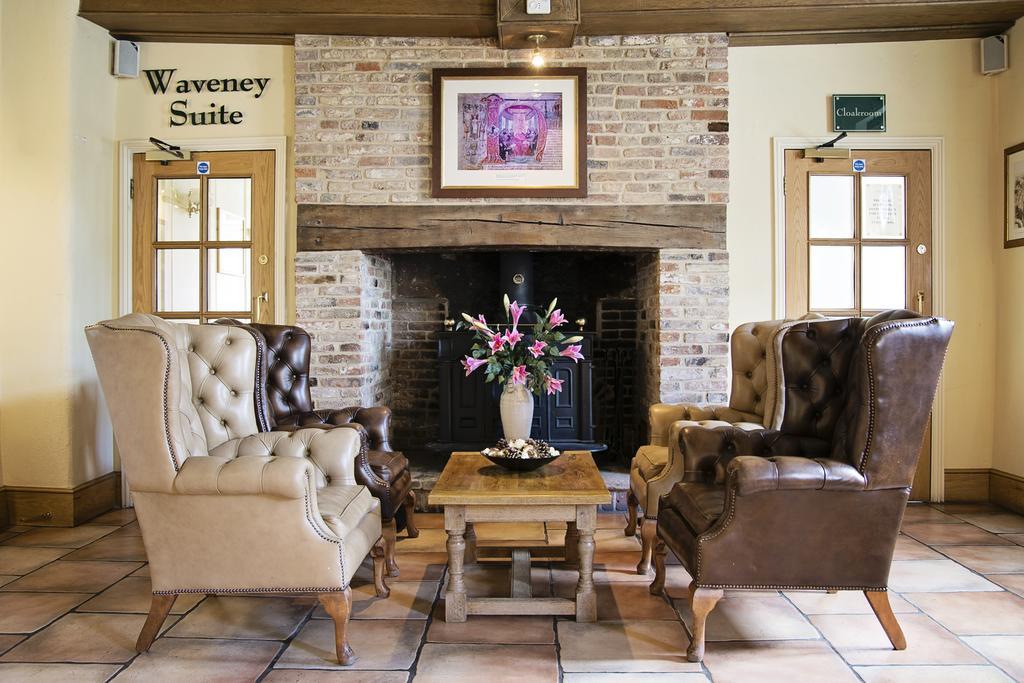 Waveney House Hotel Beccles Esterno foto