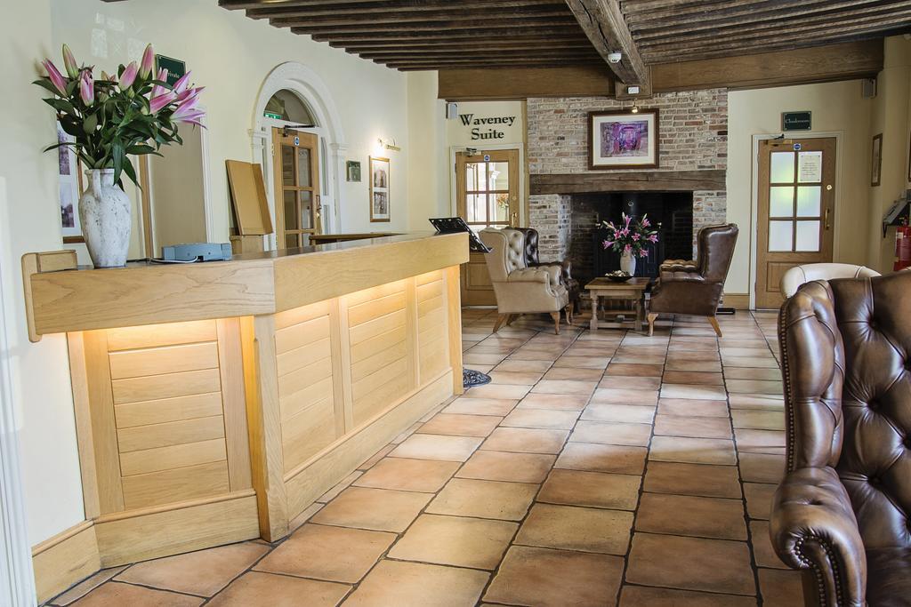 Waveney House Hotel Beccles Esterno foto
